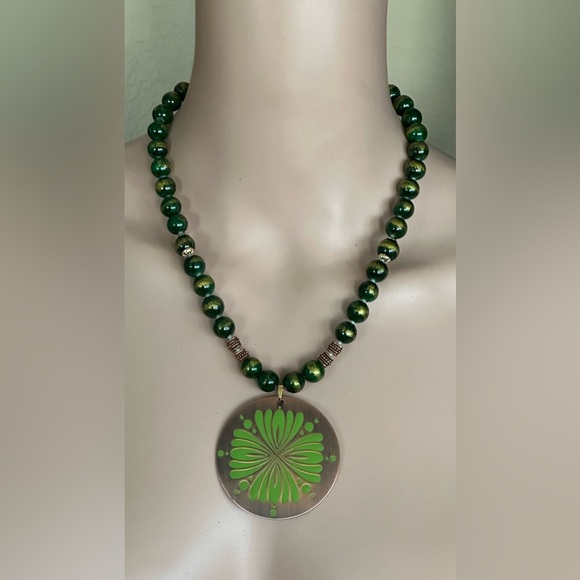 22 inch Mixed Bead Necklace NWOT - Picture 11 of 11